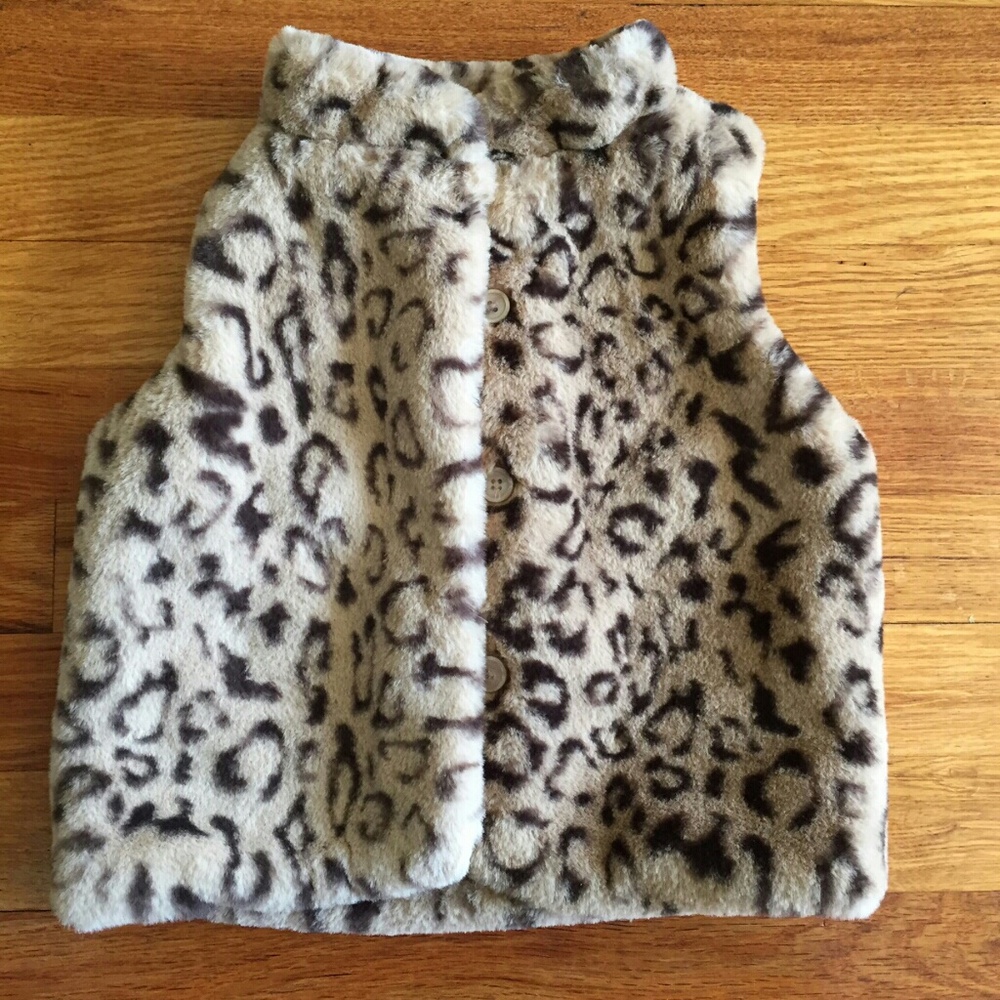 Girls Faux Leopard Fur Vest